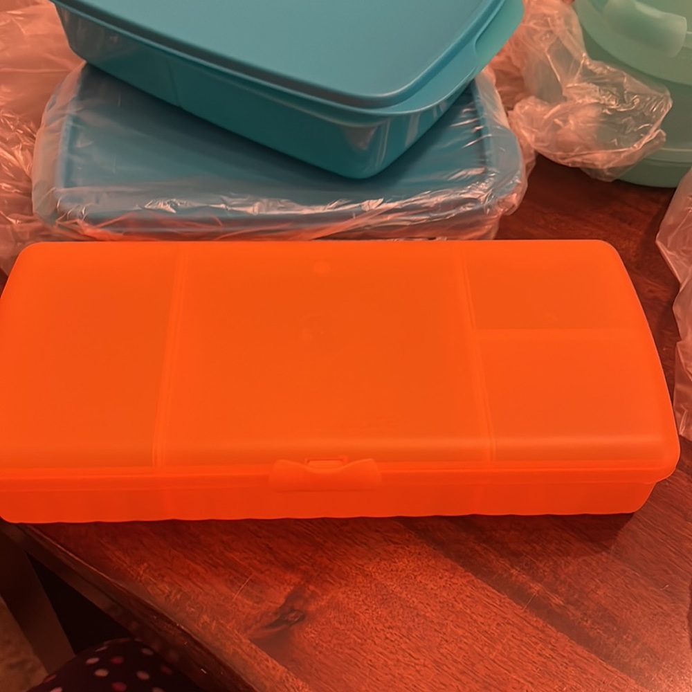 New Tupperware lunch essentials - Picture 7 of 8